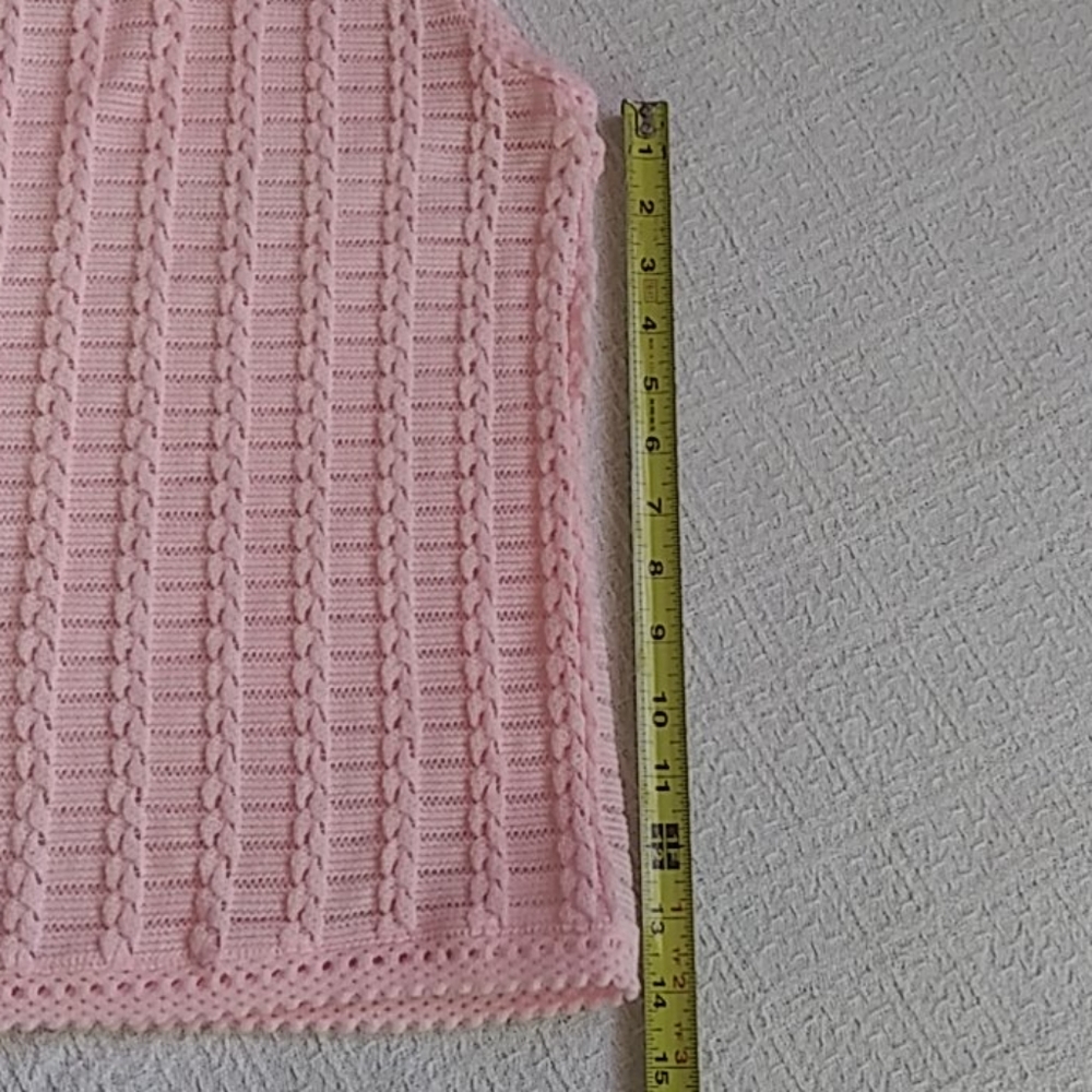 🌺VTG 60's powder pink crotchety top - Picture 9 of 9